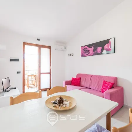 Holiday Apartment Via Lisbona - Wonderful Villasimius Apartament
